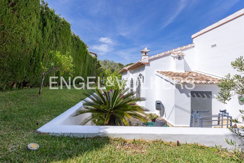 Foto 2fa8eee8-921b-4237-9c96-3e118e565f85. Masia amb calefacció aparcament piscina a Cap Martí - El Tossalet - Pinomar Xàbia
