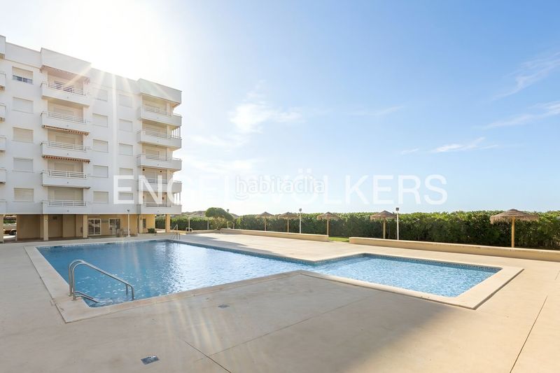Foto 539b4b84-3848-4184-8592-e09253638679. Pis amb calefacció aparcament piscina a Bega de Mar Sueca