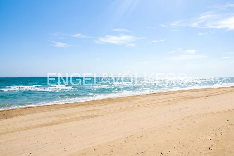 Foto d8e70ecf-782e-4904-8d4e-715fbb2059e9. Pis amb calefacció aparcament piscina a Bega de Mar Sueca
