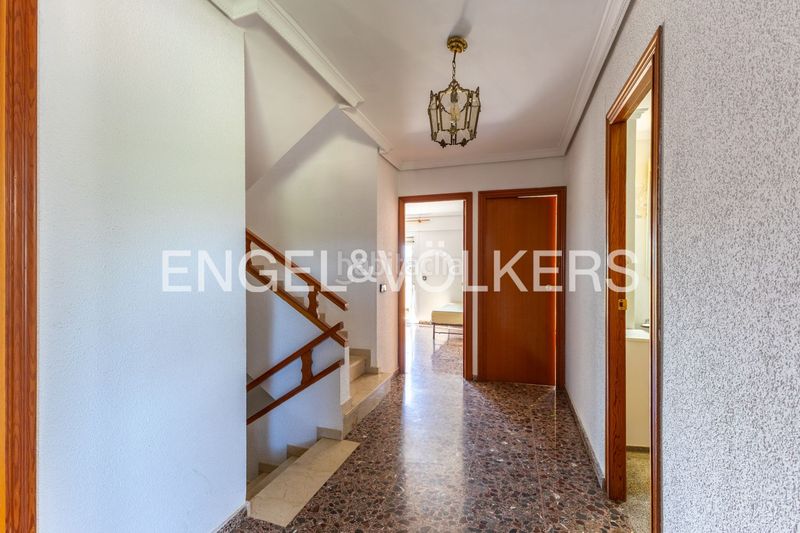 Foto f8aab2ce-56cf-4df8-b4b1-ebe4de474f44. Casa amb calefacció aparcament piscina a Centro Chiva