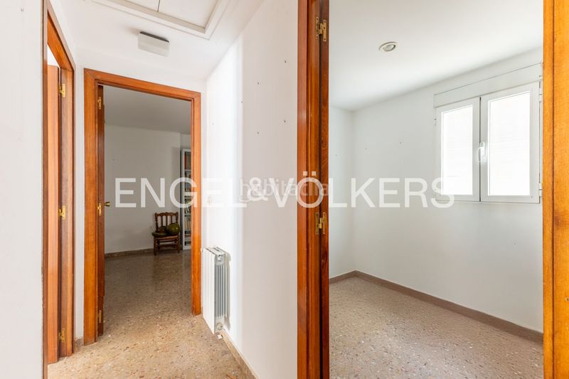 Foto d2bf1dc5-e9b5-4d38-b603-3fd2f90718fa. Pis amb calefacció aparcament a La Xerea Valencia