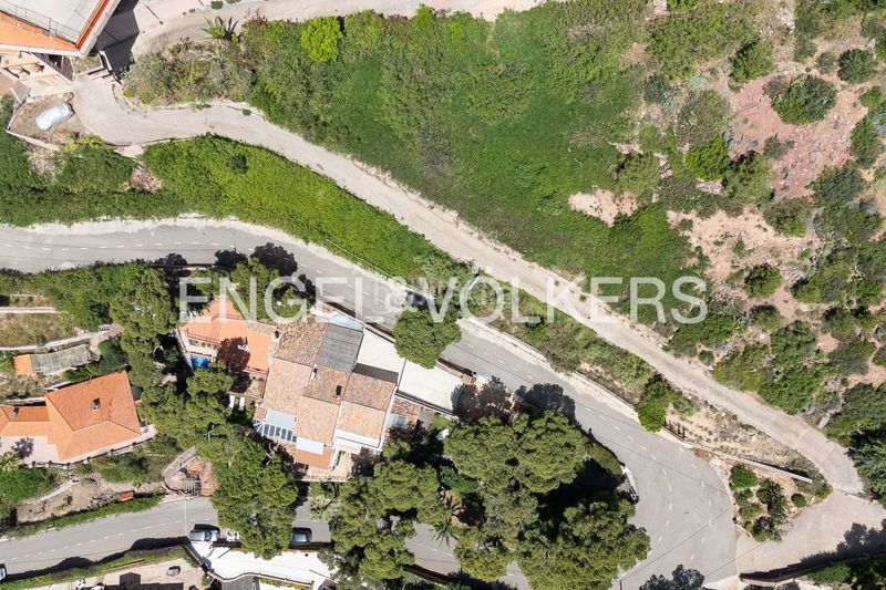 Foto fdb85c2c-2f2d-476c-a28d-02fc2b17f87b. Residential plot in Centro-El Castillo Sagunt