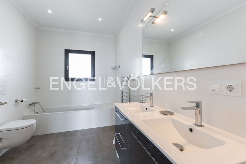 Foto 78f947e3-4717-4775-ae95-efe3b415a4d6. Casa amb calefacció aparcament piscina a Portichol-Balcón al Mar Xàbia