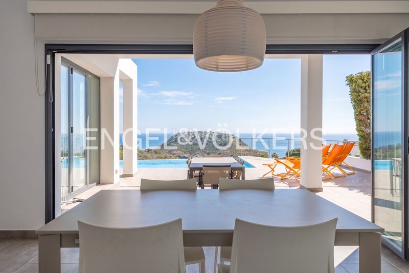 Foto be7b10b2-7517-498a-a47a-6f1635e10f0b. Casa amb calefacció aparcament piscina a Portichol-Balcón al Mar Xàbia