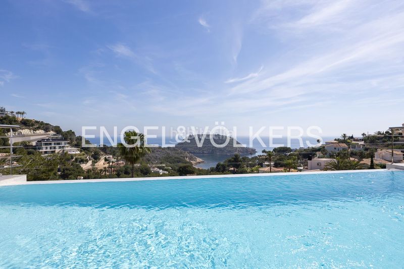 Foto ffd49563-9804-4749-a266-adbea4df26f8. Casa amb calefacció aparcament piscina a Portichol-Balcón al Mar Xàbia