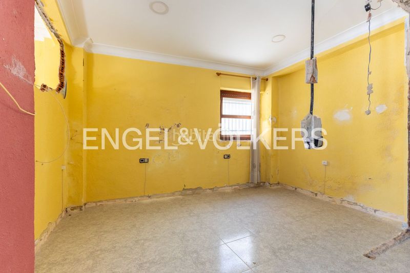 Foto 31a581df-8477-4b2b-b44a-657d1683e0ad. Casa amb calefacció aparcament a Meliana