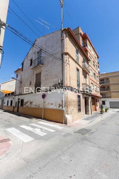 Foto 82c7d11e-5596-4c60-b258-3f19db152314. Casa amb calefacció aparcament a Meliana