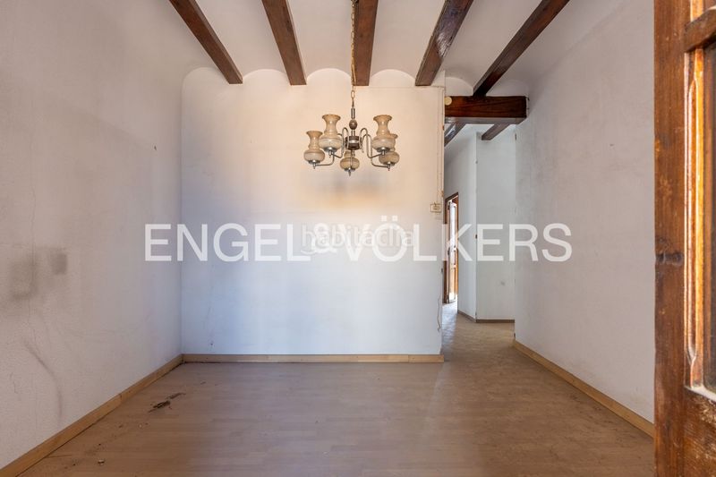 Foto 8881f5a6-7f59-46da-91ac-7cfb79718471. Casa amb calefacció aparcament a Meliana