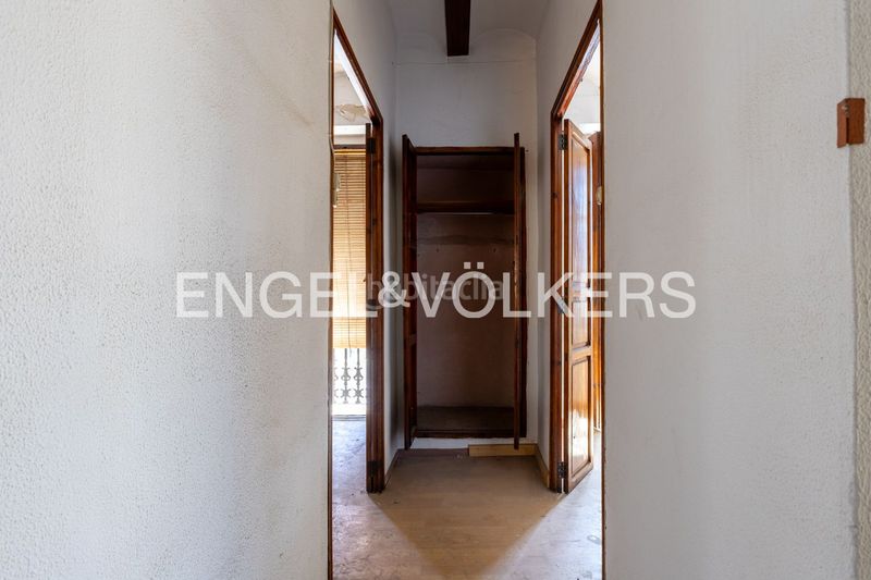 Foto b8f5209c-f8a9-440e-8188-d84edd5f5754. Casa amb calefacció aparcament a Meliana