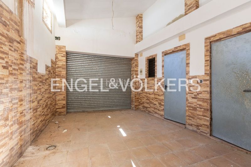 Foto fede9269-5e6b-4bb6-80b2-5d41f1d7e6c0. Casa amb calefacció aparcament a Meliana