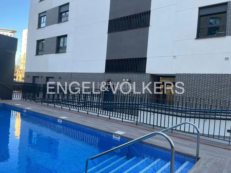 Foto 74982168-266a-4bef-ba44-6bb07d93c1d1. Apartament amb calefacció aparcament piscina a Barrio Benicalap Valencia