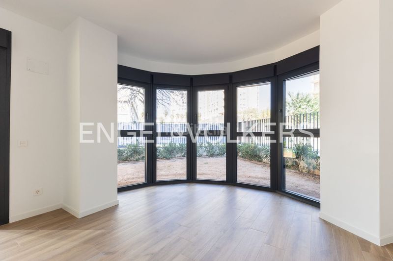 Foto 868cbbe3-206a-4985-929f-04382dcf8775. Apartament amb calefacció aparcament piscina a Barrio Benicalap Valencia