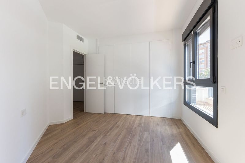Foto ef9b0a25-625b-4869-b8f6-c847fdd8b7de. Apartament amb calefacció aparcament piscina a Barrio Benicalap Valencia