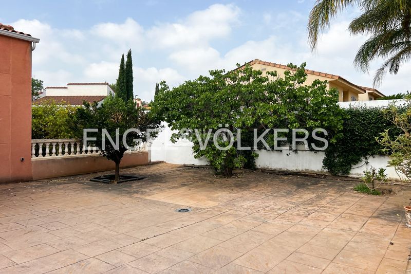 Foto 17bf9ae7-758d-4381-9841-68db8ffe71c9. Miete haus mit heizung parking pool in Riba - roja de Túria
