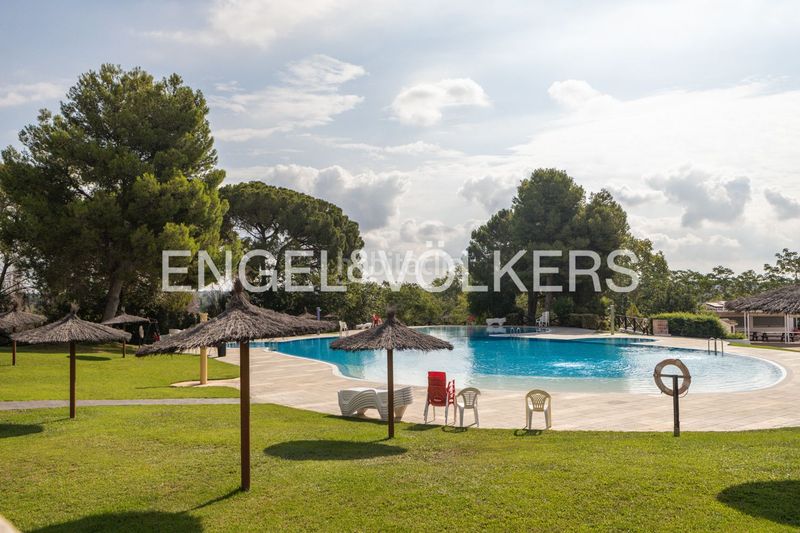 Foto c5cb4494-3cb6-4c3f-a4e6-b72e59647f8e. Miete haus mit heizung parking pool in Riba - roja de Túria
