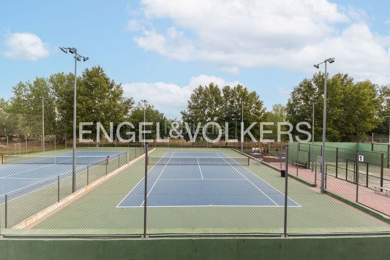 Foto ed489c44-2874-440b-919f-daaea4a2e6a3. Miete haus mit heizung parking pool in Riba - roja de Túria