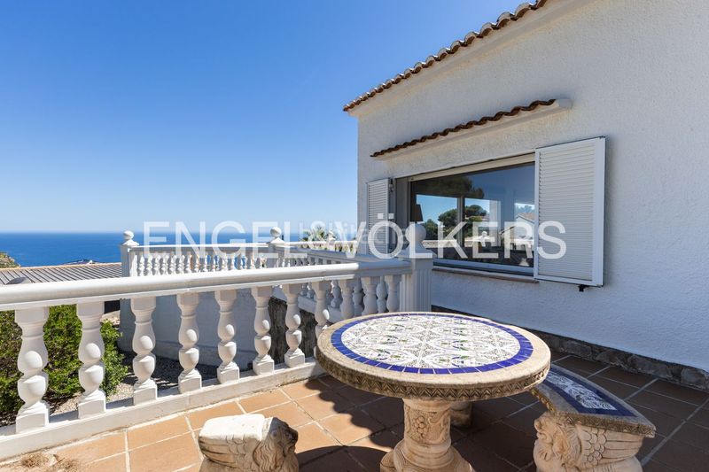 Foto ab2d4f97-b4b3-4e2b-9d04-ecb180a8bc1b. Casa amb calefacció aparcament piscina a Portichol-Balcón al Mar Xàbia