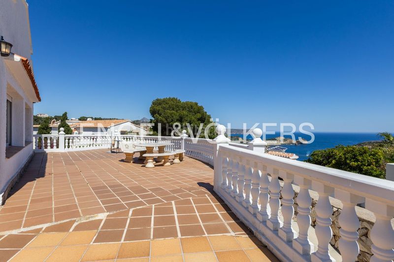 Foto edd1a34d-1f6c-44f6-9825-0e636a5fb044. Casa amb calefacció aparcament piscina a Portichol-Balcón al Mar Xàbia