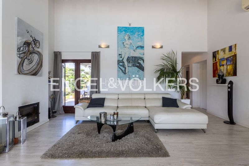 Foto 0b169396-9841-4c46-b44b-ab10235b2382. Casa amb calefacció aparcament piscina a Les Bassetes - El Marjal Dénia