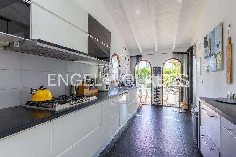 Foto aa77cc09-7113-4800-aae0-33144589d05f. Casa amb calefacció aparcament piscina a Les Bassetes - El Marjal Dénia