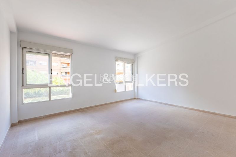 Foto 081ed928-507b-41b9-a2cb-9c349a7d280b. Aparcament cotxe a Germaníes - Juzgados Gandia