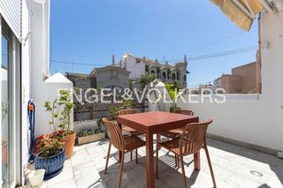 Rent Flat  Carrer de ciscar. Ático con terraza en pla del remei