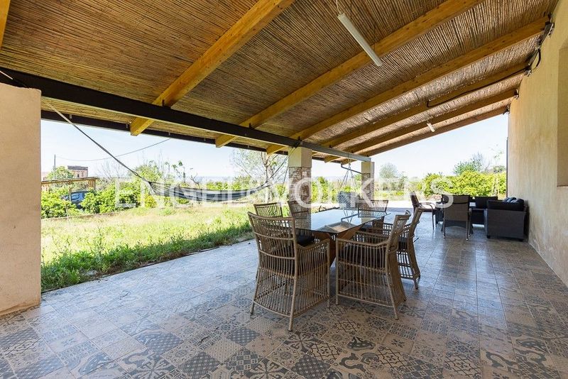Foto 18176b36-9b1c-48b2-837c-b854e5ee2a6d. Casa amb calefacció aparcament piscina a Alquenència - Venècia Alzira