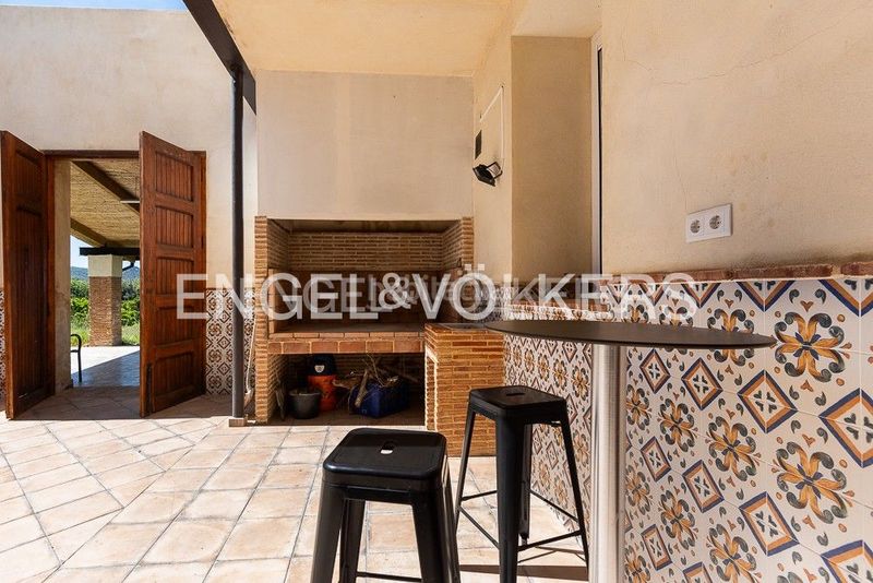 Foto 92244a1c-7b01-447c-b857-d359d53d00f5. Casa amb calefacció aparcament piscina a Alquenència - Venècia Alzira