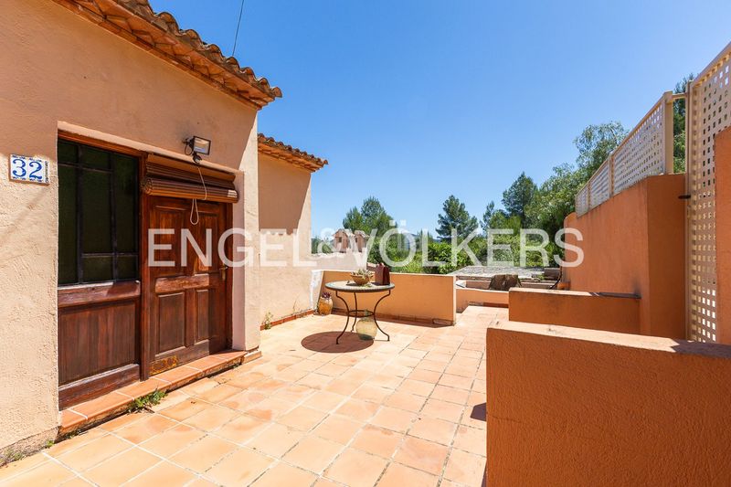 Foto afa7b601-1ff4-44ae-8db0-a60fd3376273. Casa amb calefacció aparcament piscina a Xaló