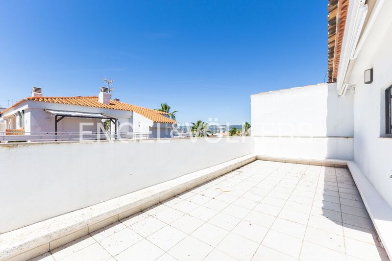 Foto df487556-e001-41f8-9f7d-1690b1e63d1a. Casa amb calefacció a Torreblanca