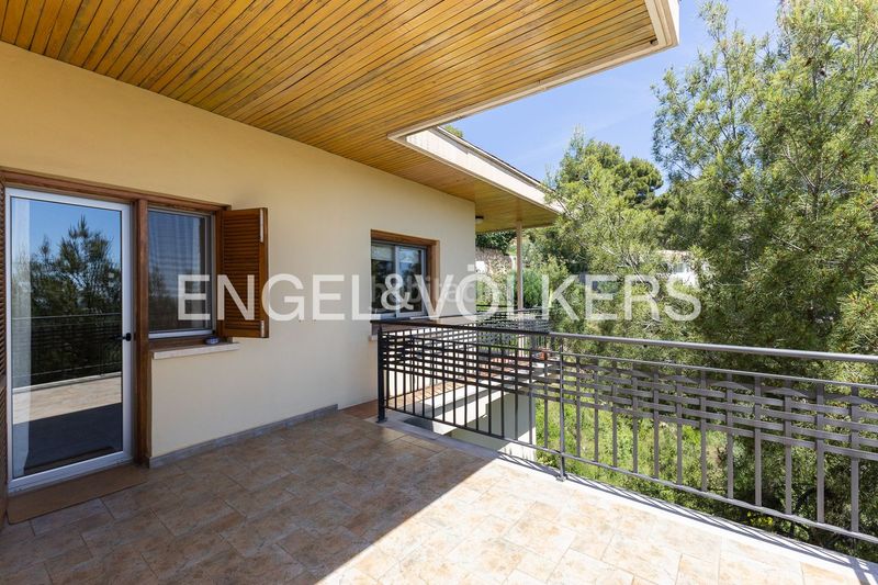 Foto 1d47b28a-662c-4e24-a3f0-bd8210162d2f. Casa amb calefacció aparcament a El Bosque Chiva