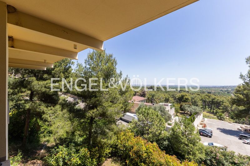 Foto af7b0644-ceb8-4a12-bc7a-e894de6ff778. Casa amb calefacció aparcament a El Bosque Chiva