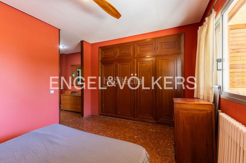 Foto c5fa8e91-c85a-4f9b-88a6-0c615bb6ecb5. Casa amb calefacció aparcament a El Bosque Chiva
