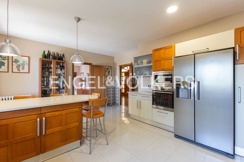 Foto f2bbe74f-92a5-4caa-b414-d2cc899c48be. Casa amb calefacció aparcament a El Bosque Chiva