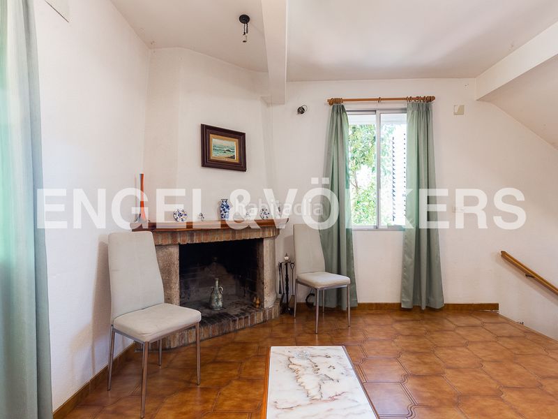 Foto 9bf9a997-9b72-4b76-9d61-d94c2d78f926. Location maison jumelée avec chauffage piscine dans Monserrat