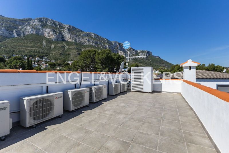 Foto 01b0e9c8-e023-4566-ad40-bd3f7dadef4f. Casa amb calefacció aparcament piscina a El Montgó Dénia