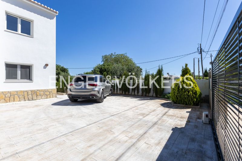 Foto d2c3d420-54bb-4115-8429-c9db3daa3800. Casa amb calefacció aparcament piscina a El Montgó Dénia