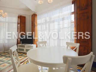 Location Appartement  C/ de la corona. Impresionante piso en el carmen