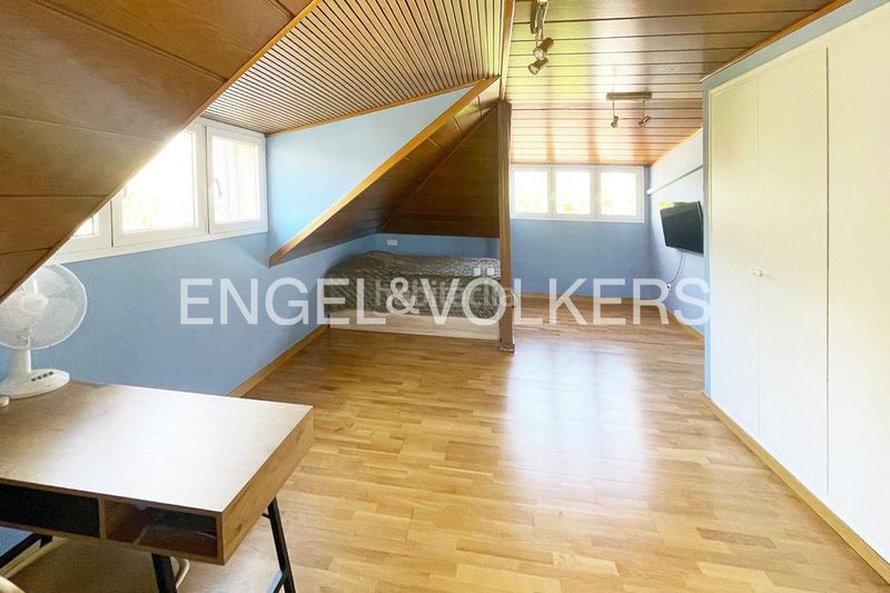 Foto fc1f88c5-c47e-4458-8e6a-0a5632ec7e42. Casa amb calefacció aparcament piscina a El Vedat - Santa Apolonia Torrent