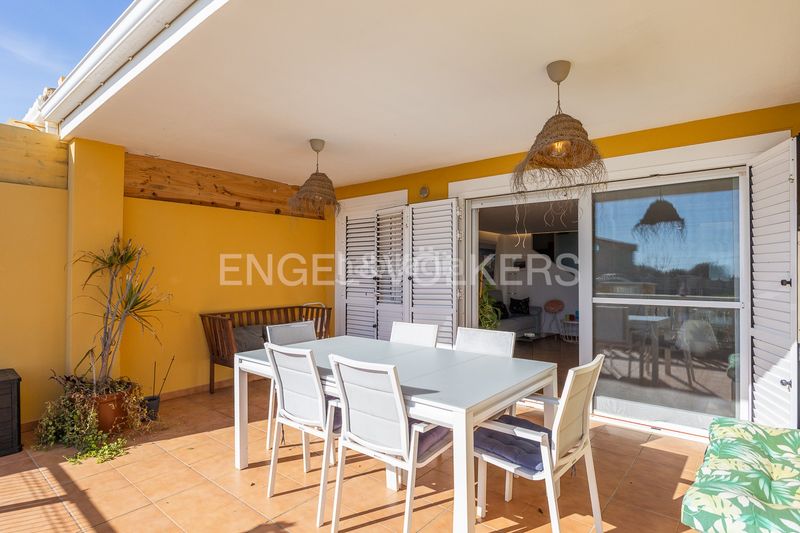 Foto f1c160b8-fbe1-459c-a16a-29d755df37c1. Lloguer casa amb calefacció aparcament piscina a Cullera