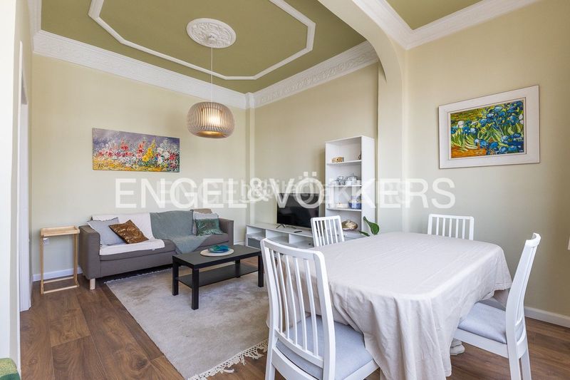 Foto f07ee99c-1d6b-4e17-9850-e9775f19c3e3. Lloguer pis amb calefacció a Russafa Valencia