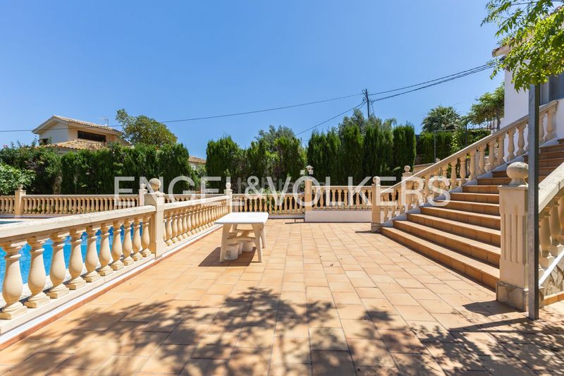 Foto 1c77116b-8af9-41f9-af70-ae461a18ff73. Casa amb calefacció aparcament piscina a El Montgó Dénia
