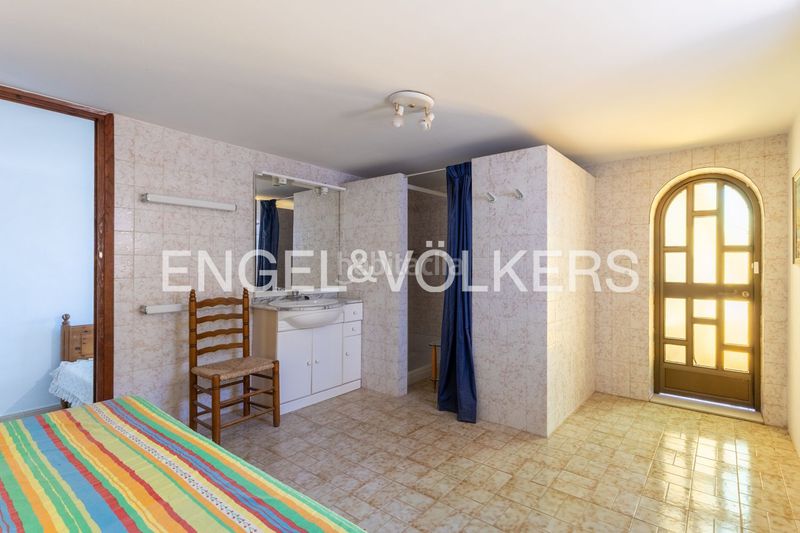 Foto 1f21e46e-0edd-4904-9bef-e9b9ad5c746a. Casa amb calefacció aparcament piscina a El Montgó Dénia