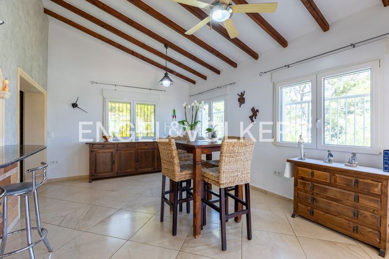 Foto 4ae31536-ca3a-4231-900e-18d07f438ba4. Casa amb calefacció aparcament piscina a El Montgó Dénia