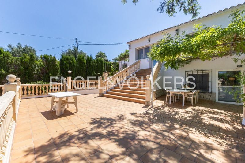 Foto 976d3123-2189-494e-b32a-adc3ae1b2f39. Casa amb calefacció aparcament piscina a El Montgó Dénia