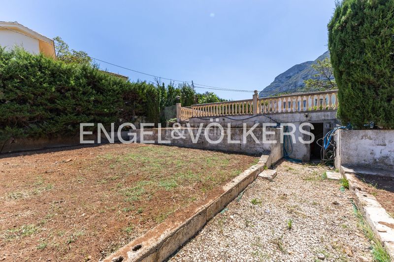 Foto a9018d88-15d7-4b3f-8330-e45ad8bda0e1. Casa amb calefacció aparcament piscina a El Montgó Dénia