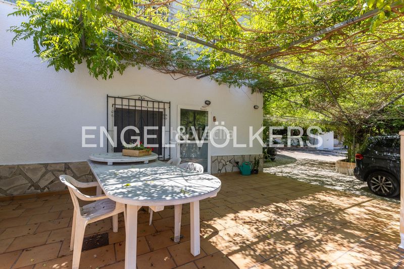 Foto cac010db-2d67-47df-bfab-6b6247d63c03. Casa amb calefacció aparcament piscina a El Montgó Dénia