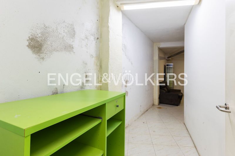 Foto 08d90348-3674-4767-ad32-33f0029c0f5a. Casa amb calefacció a Russafa Valencia