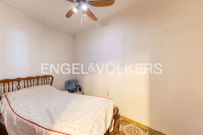 Foto 6d949a88-bf30-4bf7-ab8e-2e02dea0f78b. Casa amb calefacció a Russafa Valencia