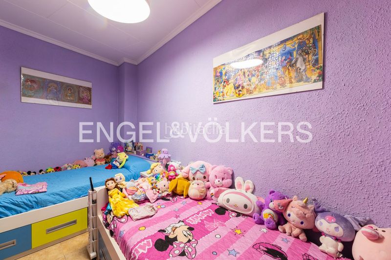 Foto 85e7be2f-7e56-40b0-81ad-e9b086e9f746. Casa amb calefacció a Russafa Valencia